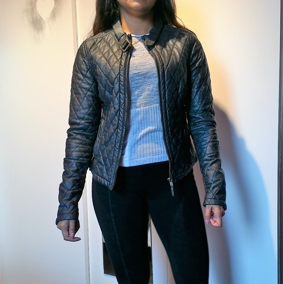 Jacket - Picture 1 of 4